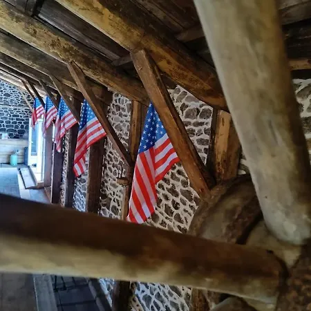 Americain Agroturismo Mazan-l'Abbaye